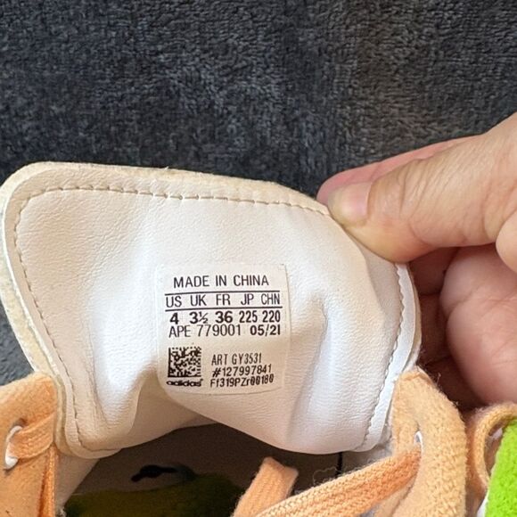 Adidas Stan Smith White Sneakers with Peach and Lime Accents - Picture 9 of 13